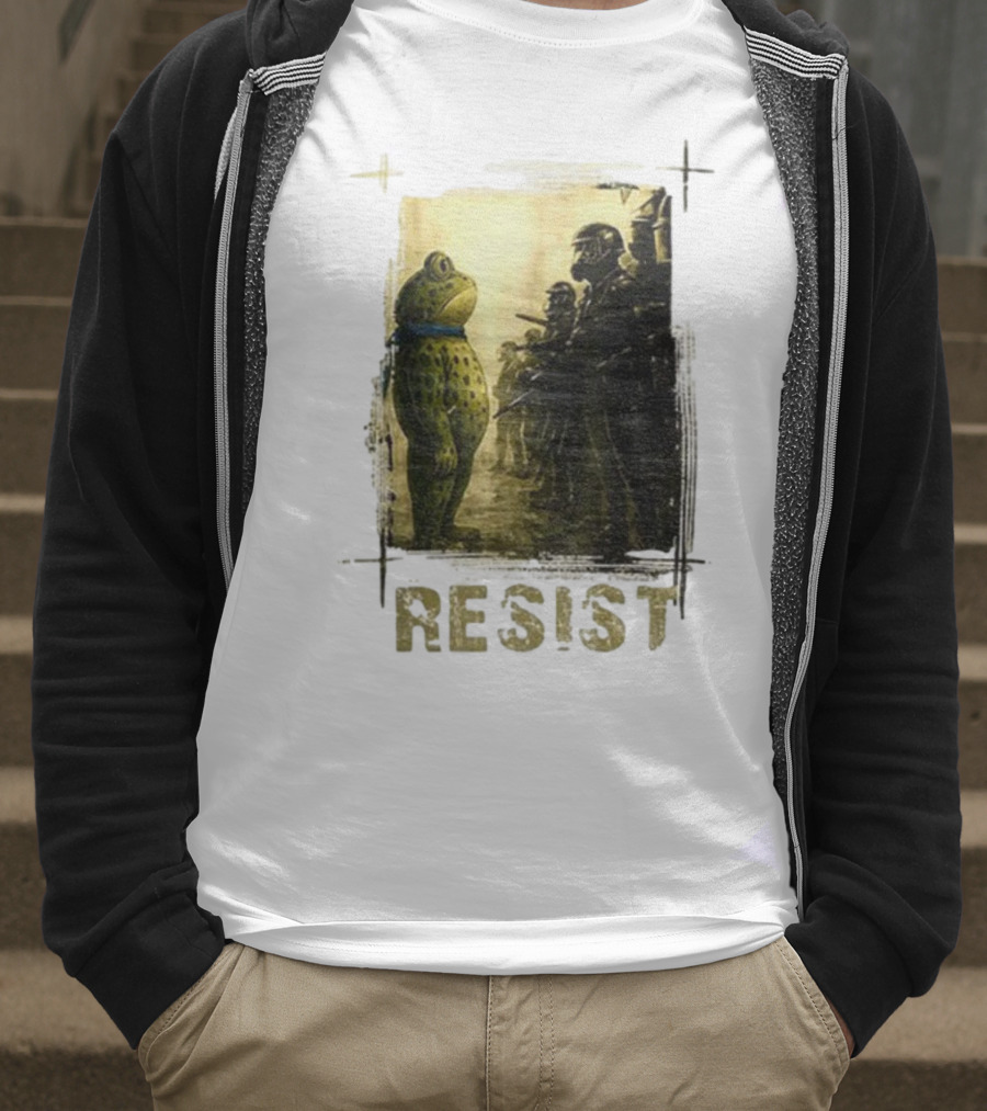 Resist Portland Frog Protest Vintage Activist Police Confrontation T-Shirt