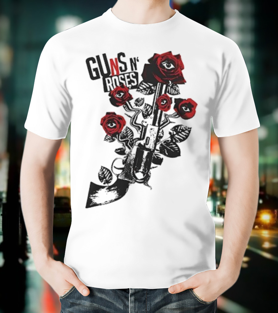 Guns N’ Roses 2025 World Tour Warsaw Red Roses And Pistols T-Shirt