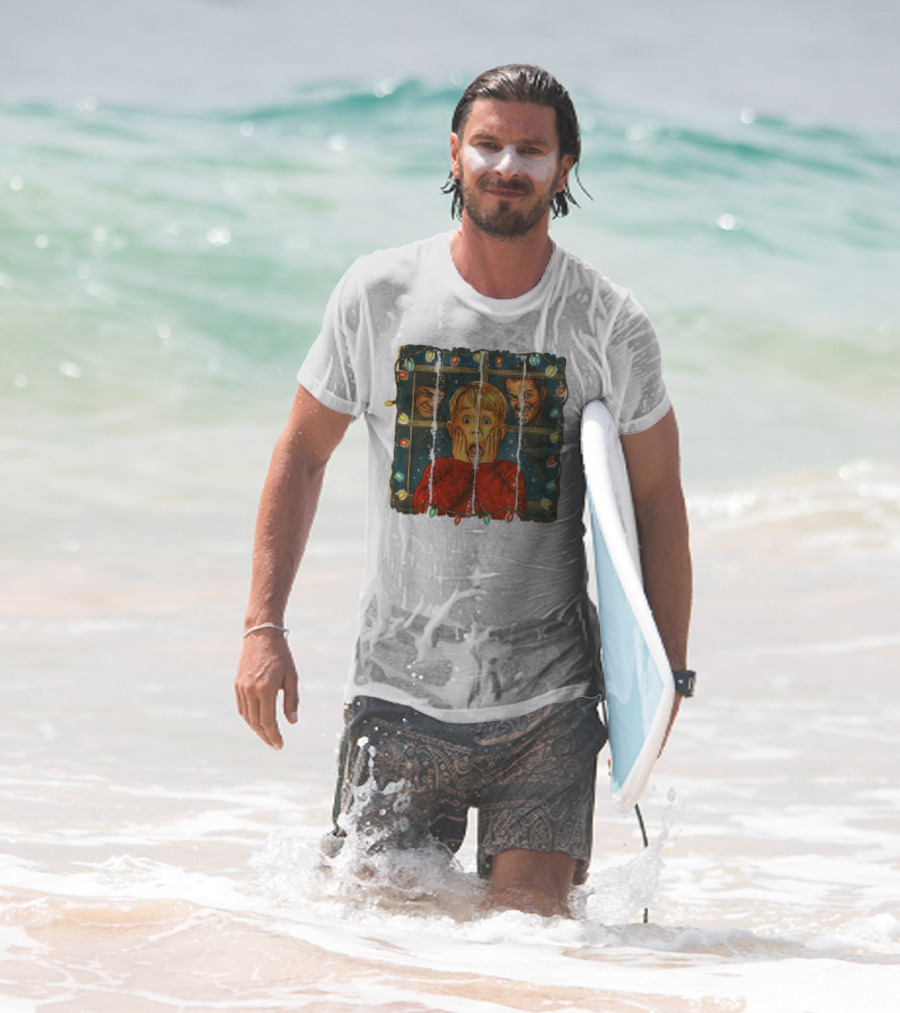 Kevin McCallister Home Alone Merry Christmas With Harry And Marv T-Shirt