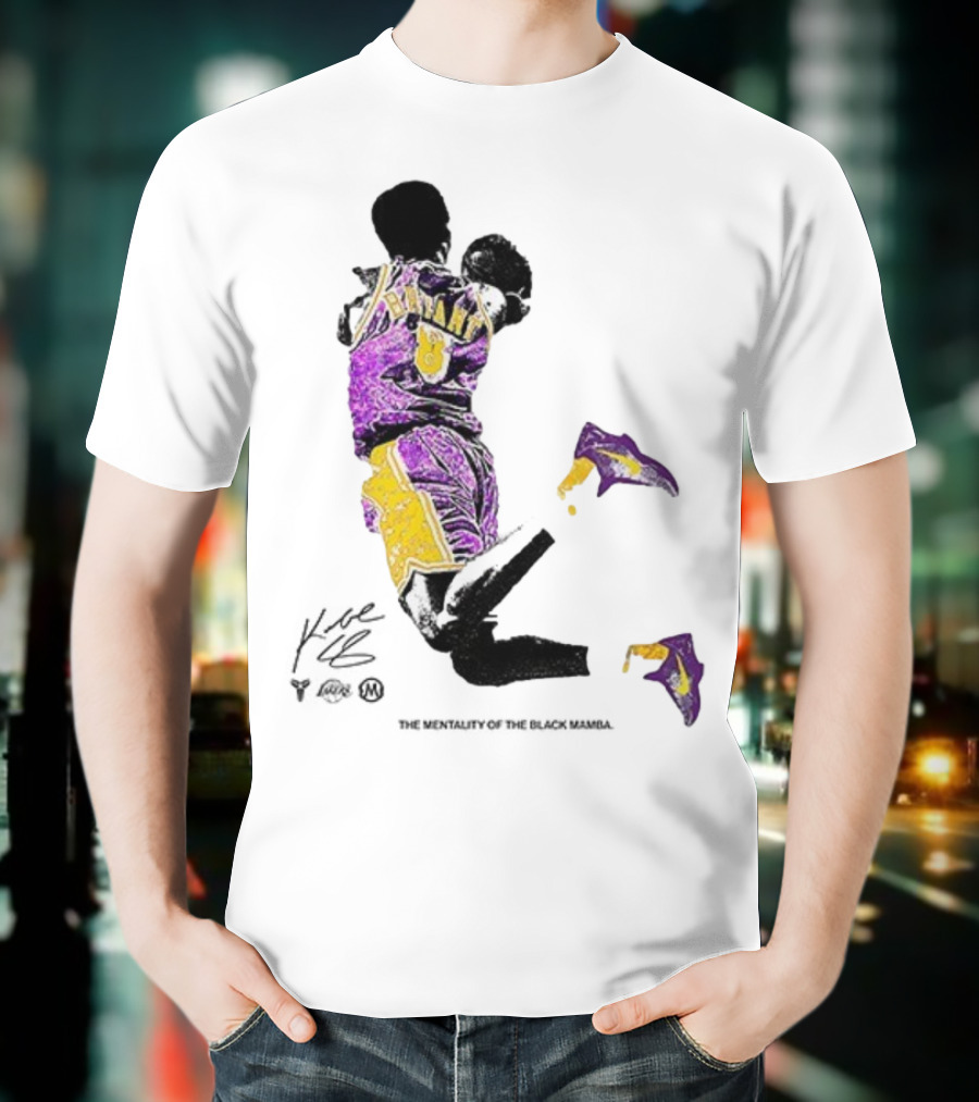 Los Angeles Lakers Kobe Bryant Black Mamba Mentality Purple Gold Signature 8 T-Shirt