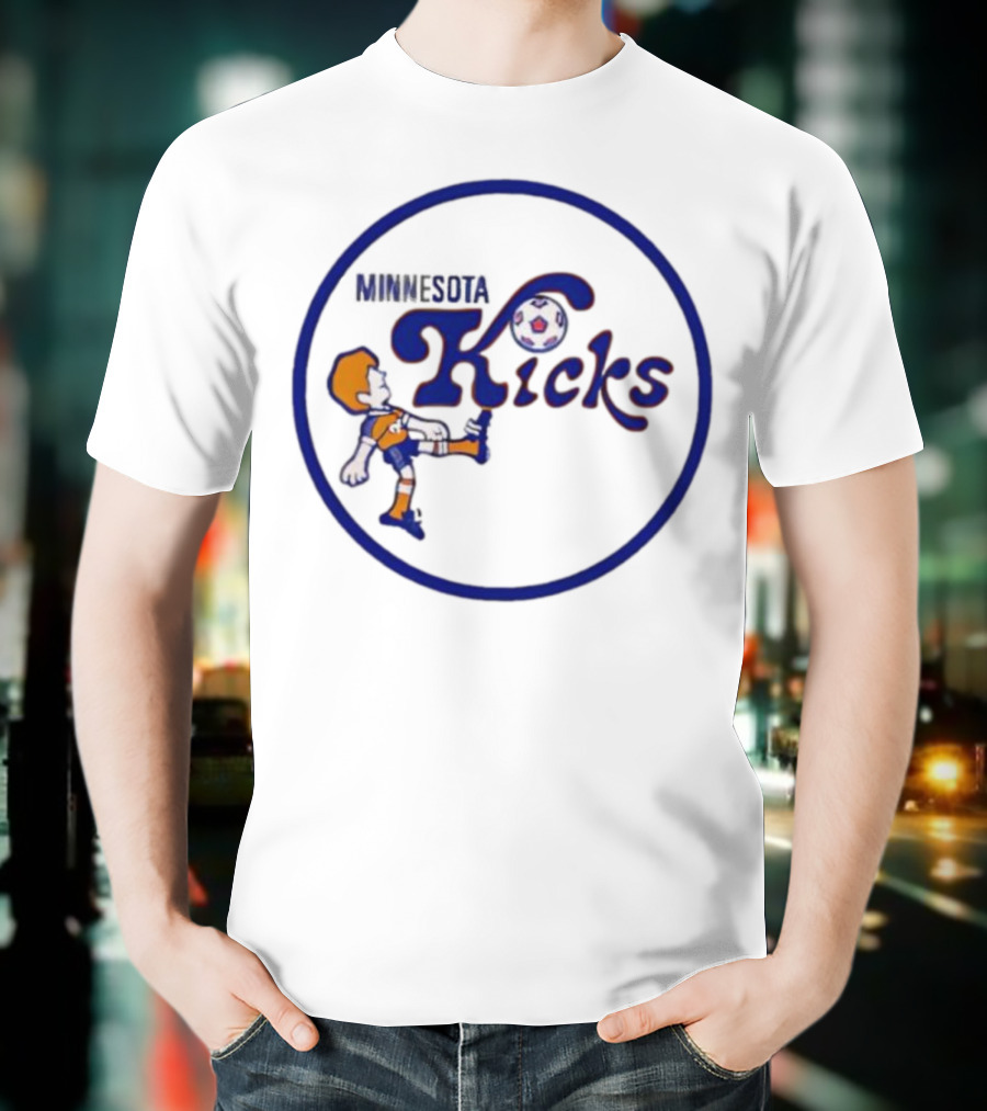 Minnesota Kicks Soccer Cartoon Player Retro Style T-Shirt