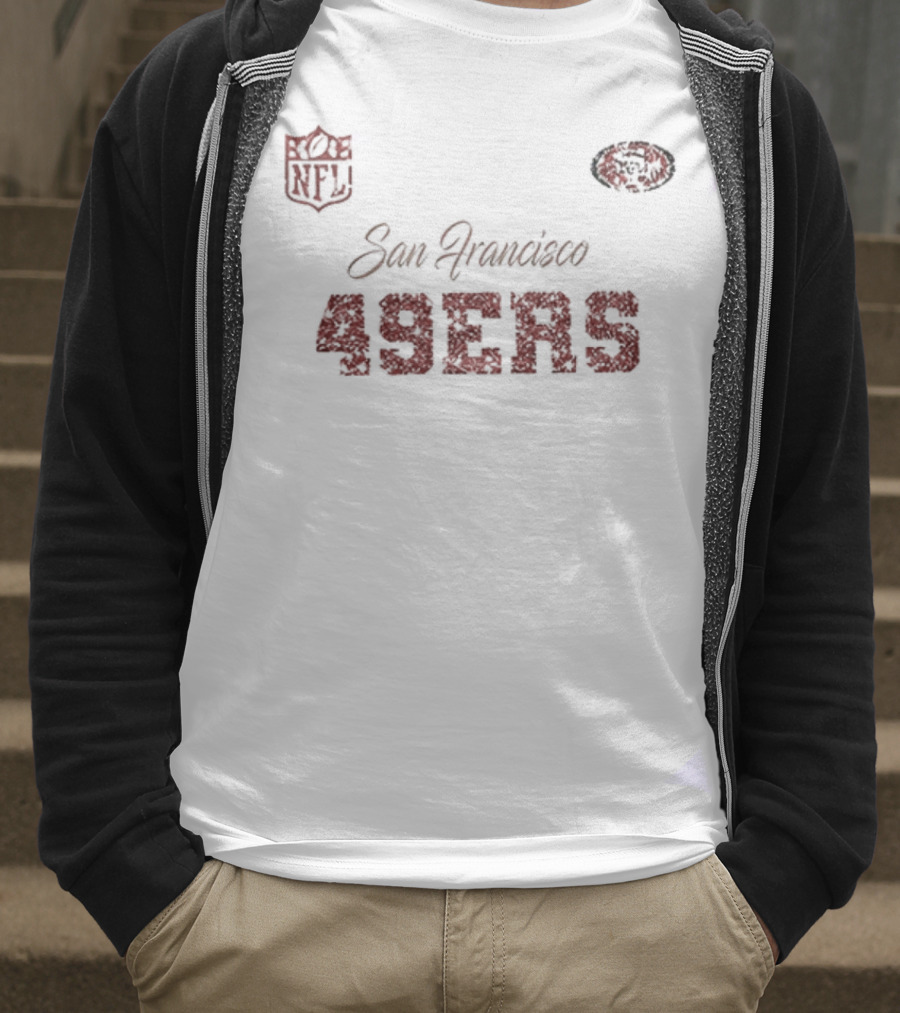 San Francisco 49ers Girls I Am Who I Am Your Approval Isn't Needed T-Shirt