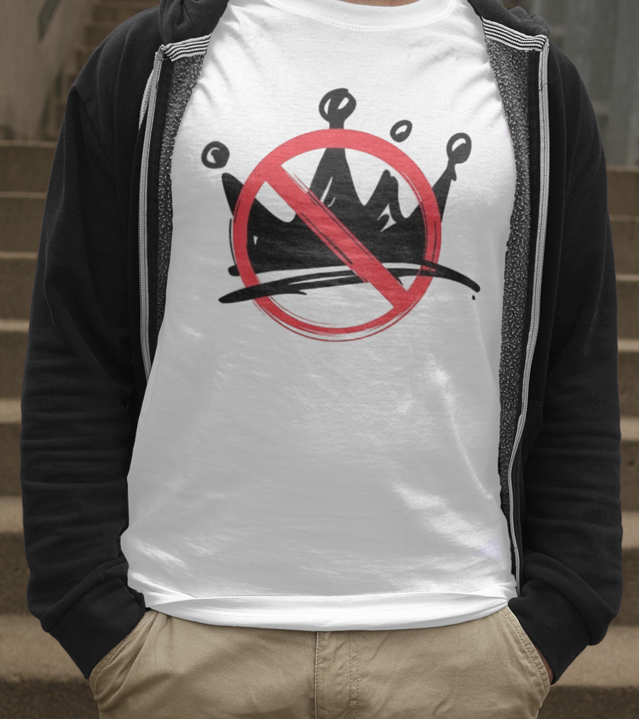 No Kings In America Anti Trump Democracy Political Symbol T-Shirt