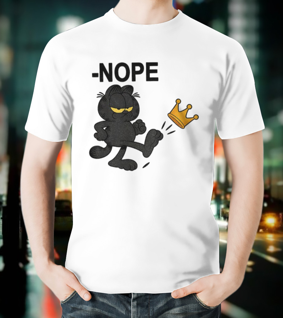 NOPE Black Cat Kicking Crown No Kings In America T-Shirt