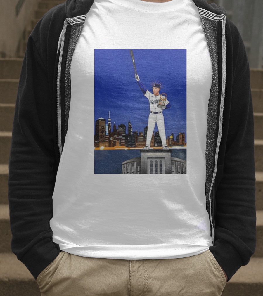 Freddie Freeman Dodgers Statue Of Liberty New York Skyline 2024 MVP T-Shirt