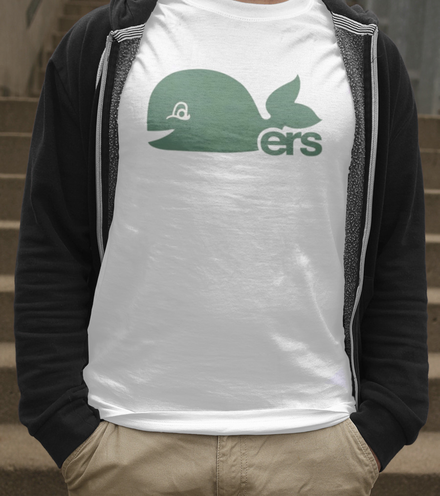 Whalers Retro Whale Tail Design With Whale And 'ers T-Shirt