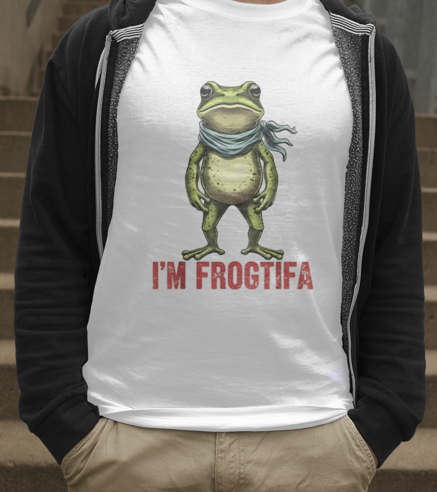Portland Freedom Frog I’m Frogtifa Anti-ICE Resistance Scarf-Wearing Frog T-Shirt