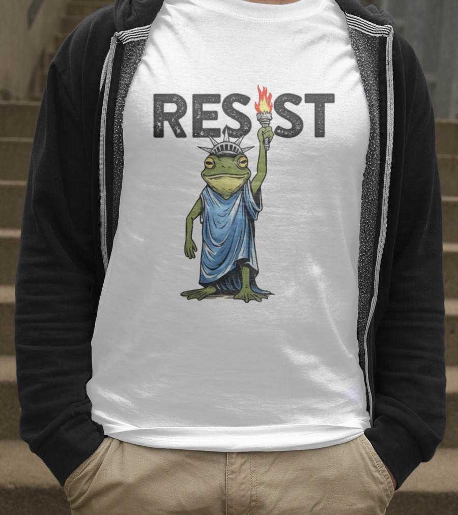 Portland Frog Resist Protest Statue Of Liberty Torch T-Shirt