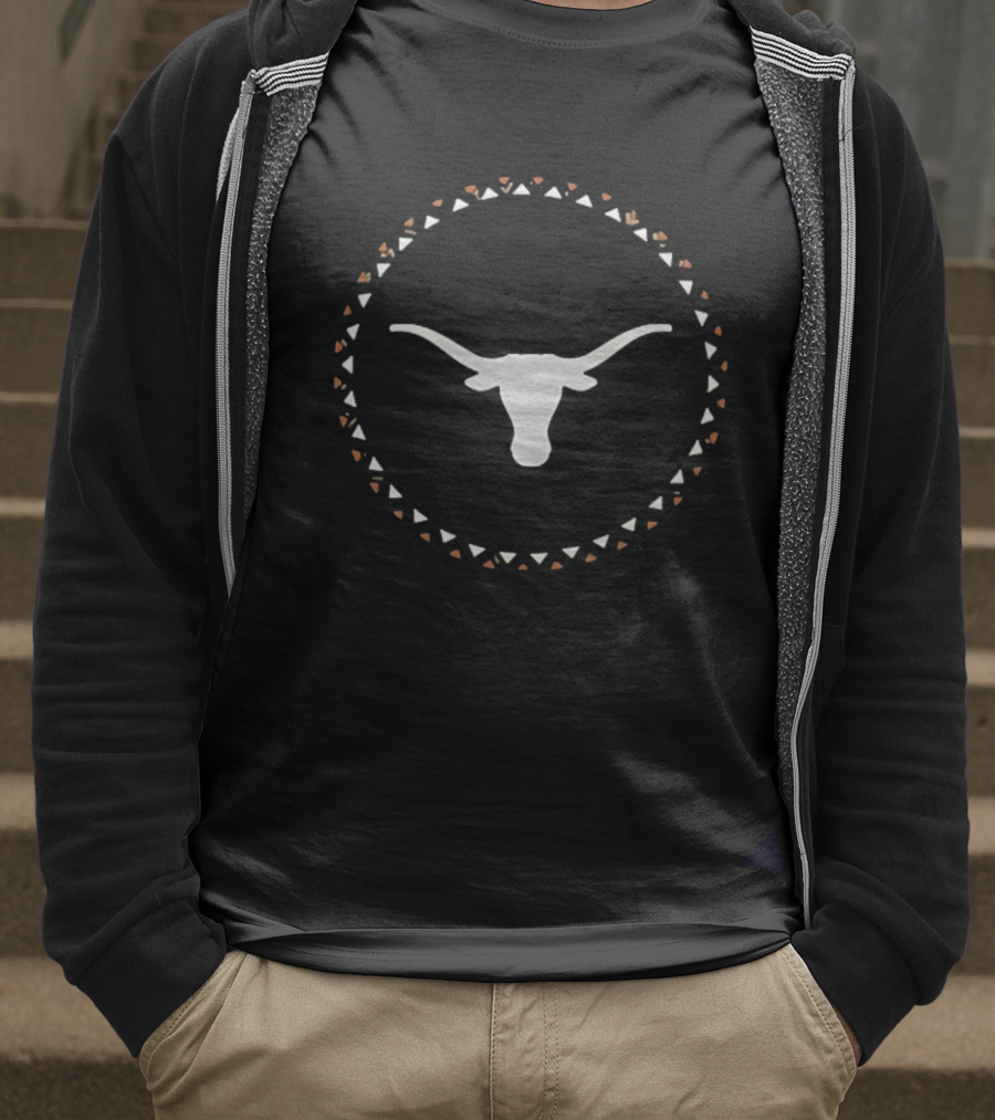Texas Longhorns Native American Heritage Circle Symbol T-Shirt