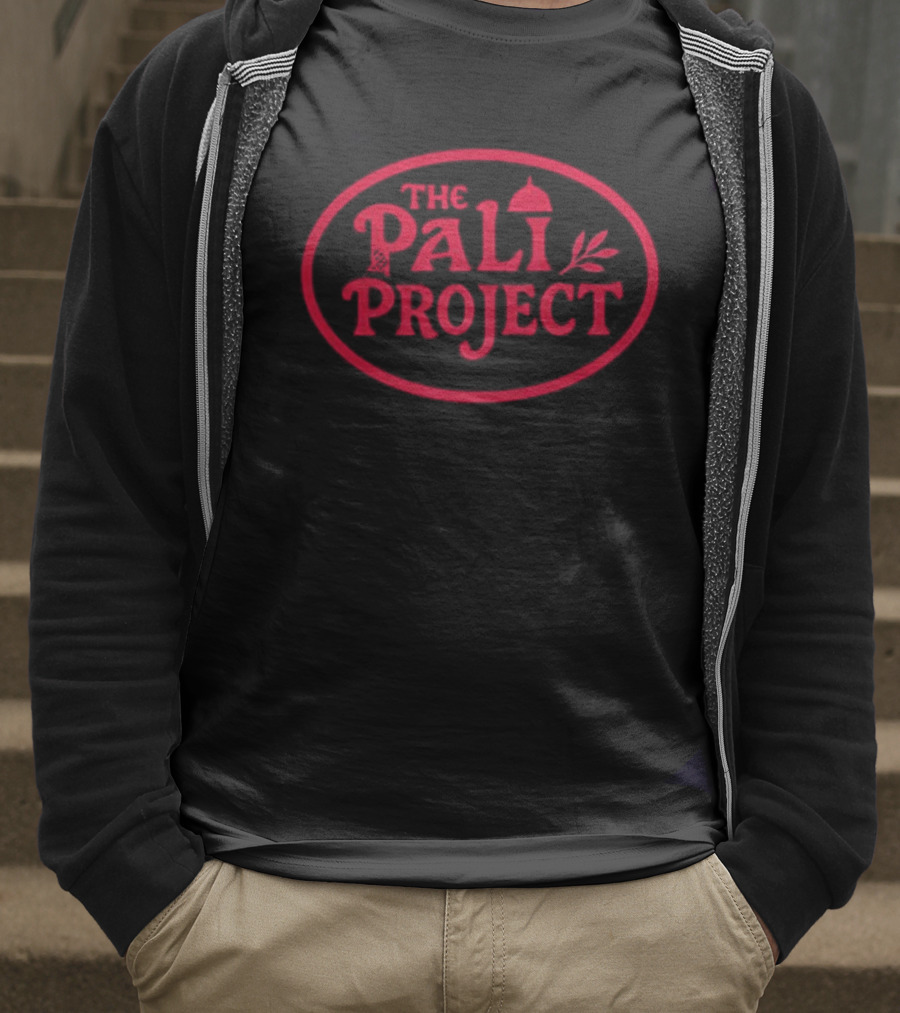 The Pali Project Heritage Red Text Oval Icon T-Shirt