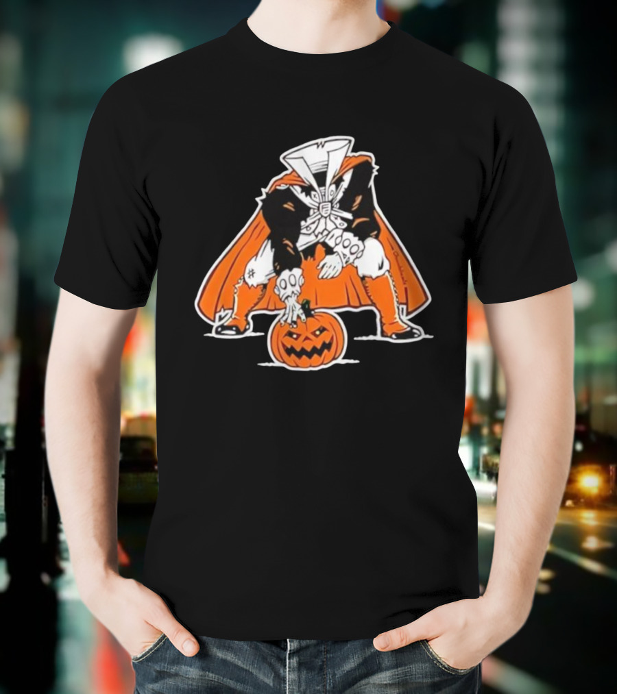 Headless Horseman Halloween Character With Pumpkin Jack O' Lantern Orange Cape Costume T-Shirt