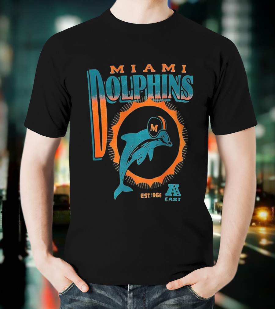 Miami Dolphins Est 1966 AFC East Vintage Football Dolphins M Helmet T-Shirt