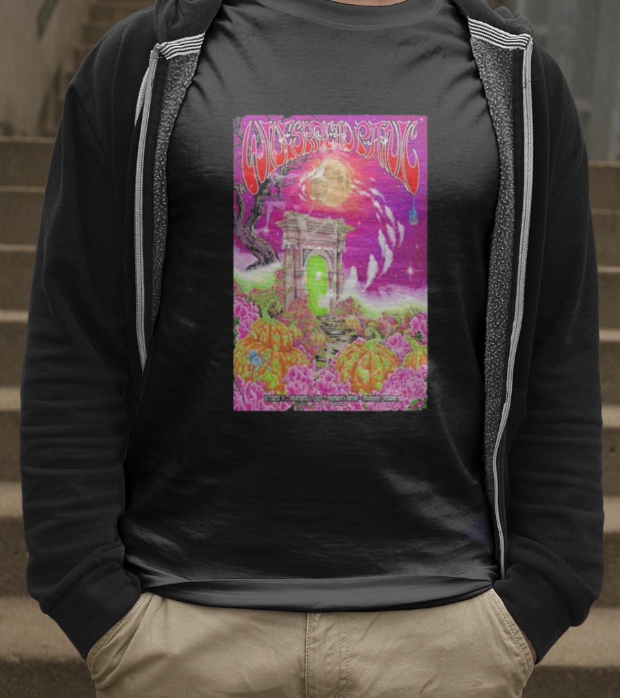 Widespread Panic Savannah Tour Spooky Pink Pumpkin Gateway October 31 2025 T-Shirt