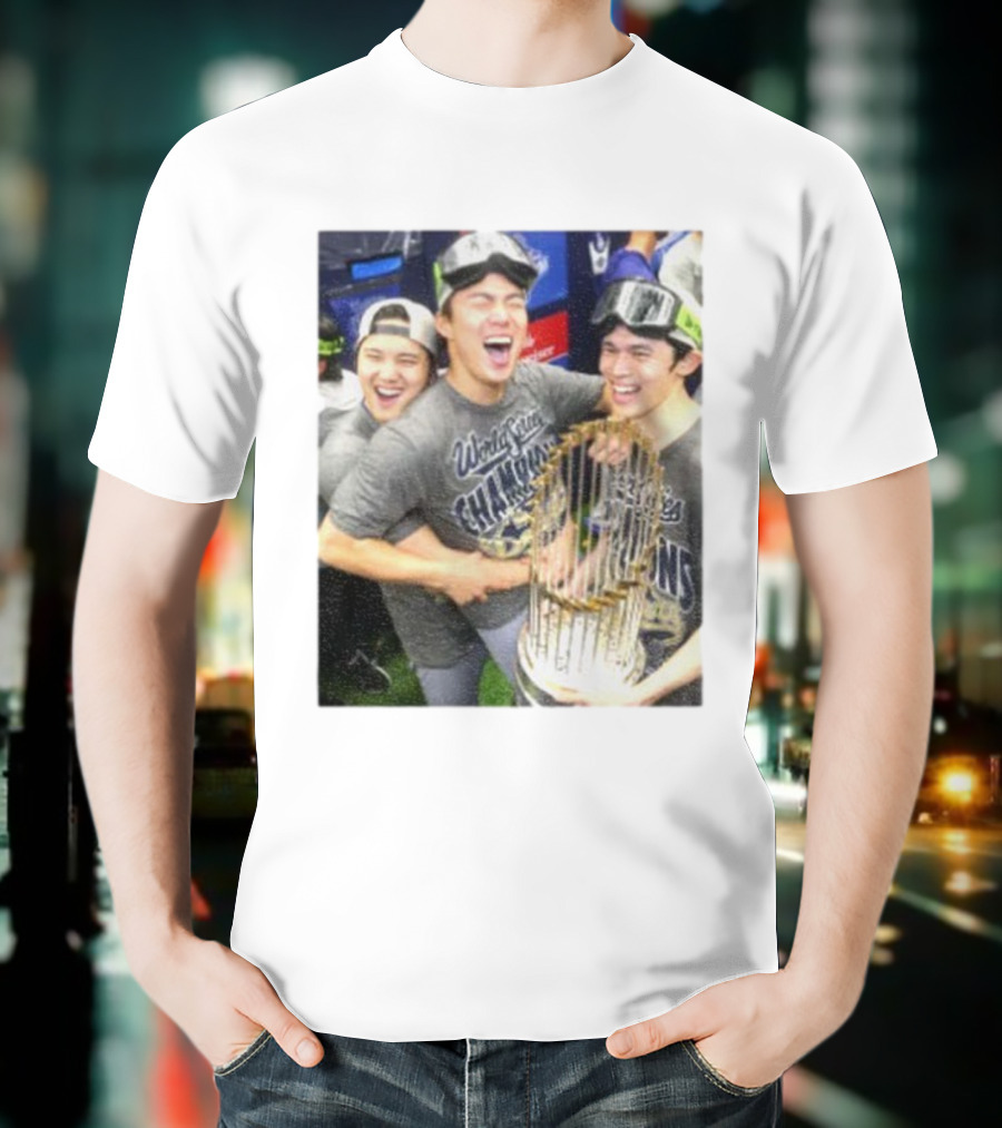 Los Angeles Dodgers World Series Champions 2025 Celebration Moment T-Shirt