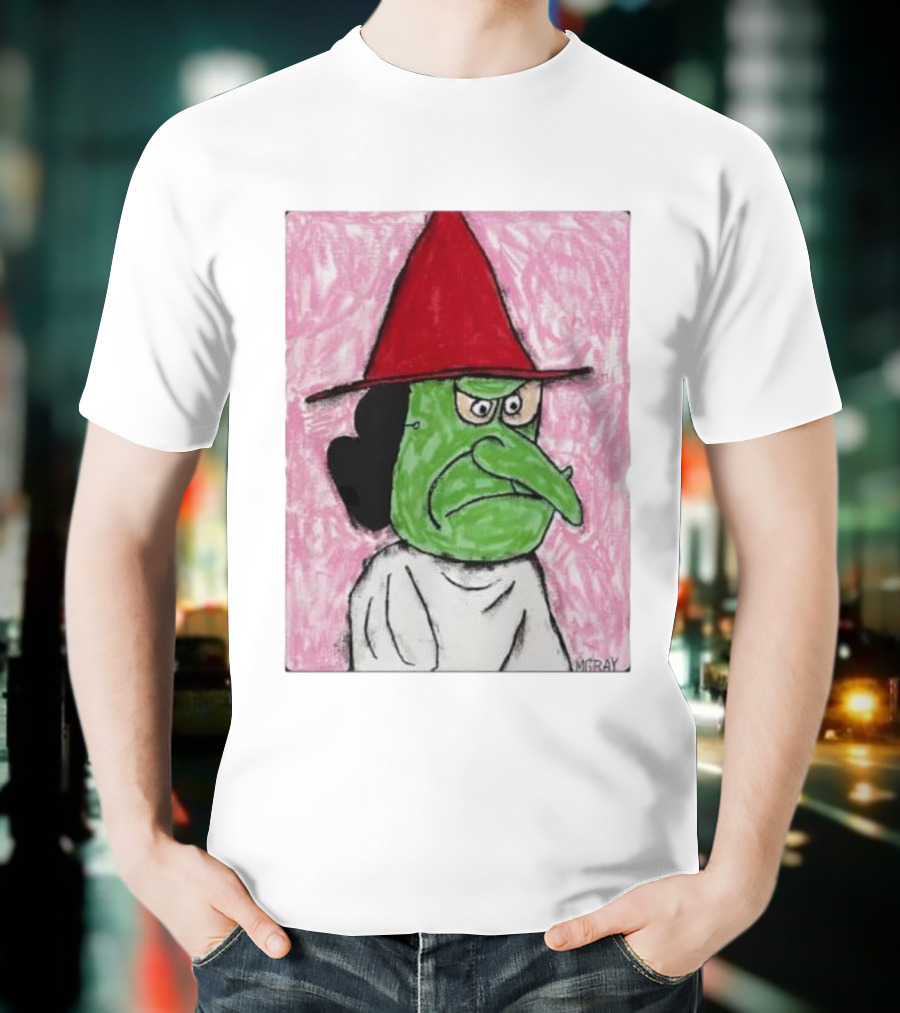 Lucy Van Pelt Witch Costume Red Hat Green Face MGRAY T-Shirt
