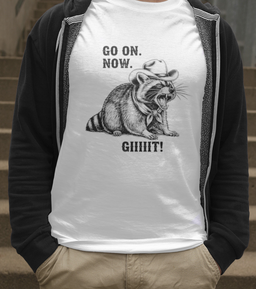 Vintage Cowboy Raccoon Go On Now Git Rustic Western Apparel T-Shirt