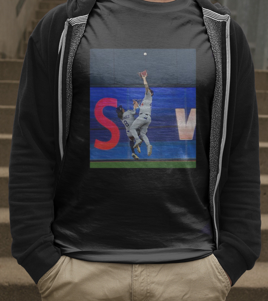 Kike Hernandez Andy Pages Dodgers Catch MLB World Series Action T-Shirt