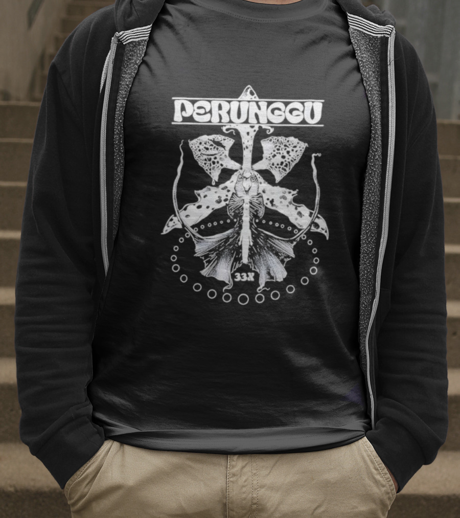 Perunggu 33X Indonesian Band Album Cover Art Motif T-Shirt