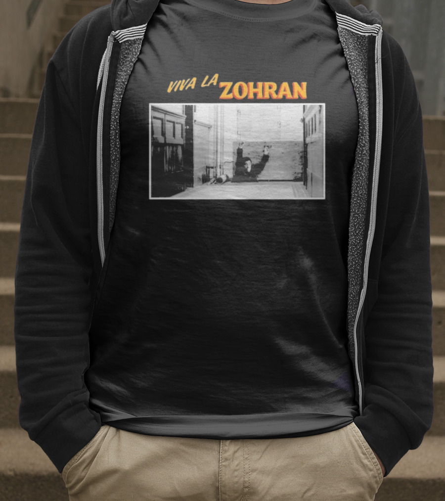 Viva La Zohran Zohran Mamdani Black And White Hallway Enthusiastic Expression T-Shirt