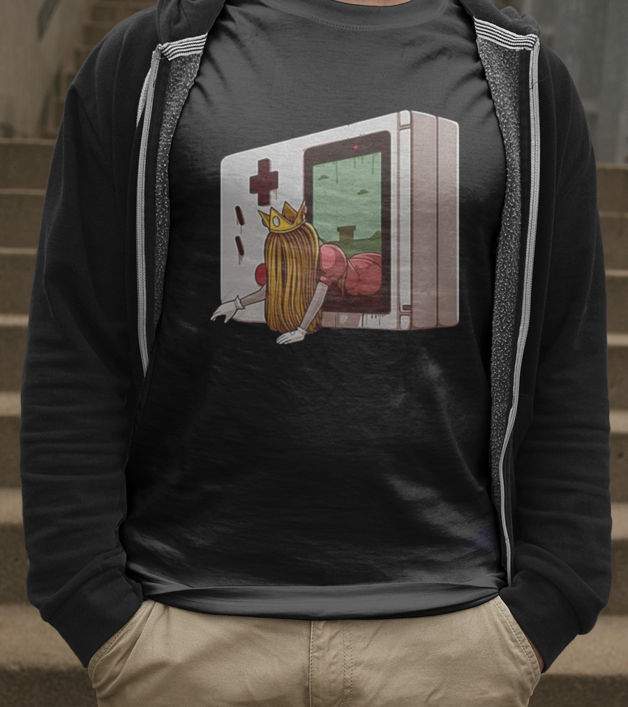 Princess Peach Exiting Classic Handheld Console Adventure T-Shirt