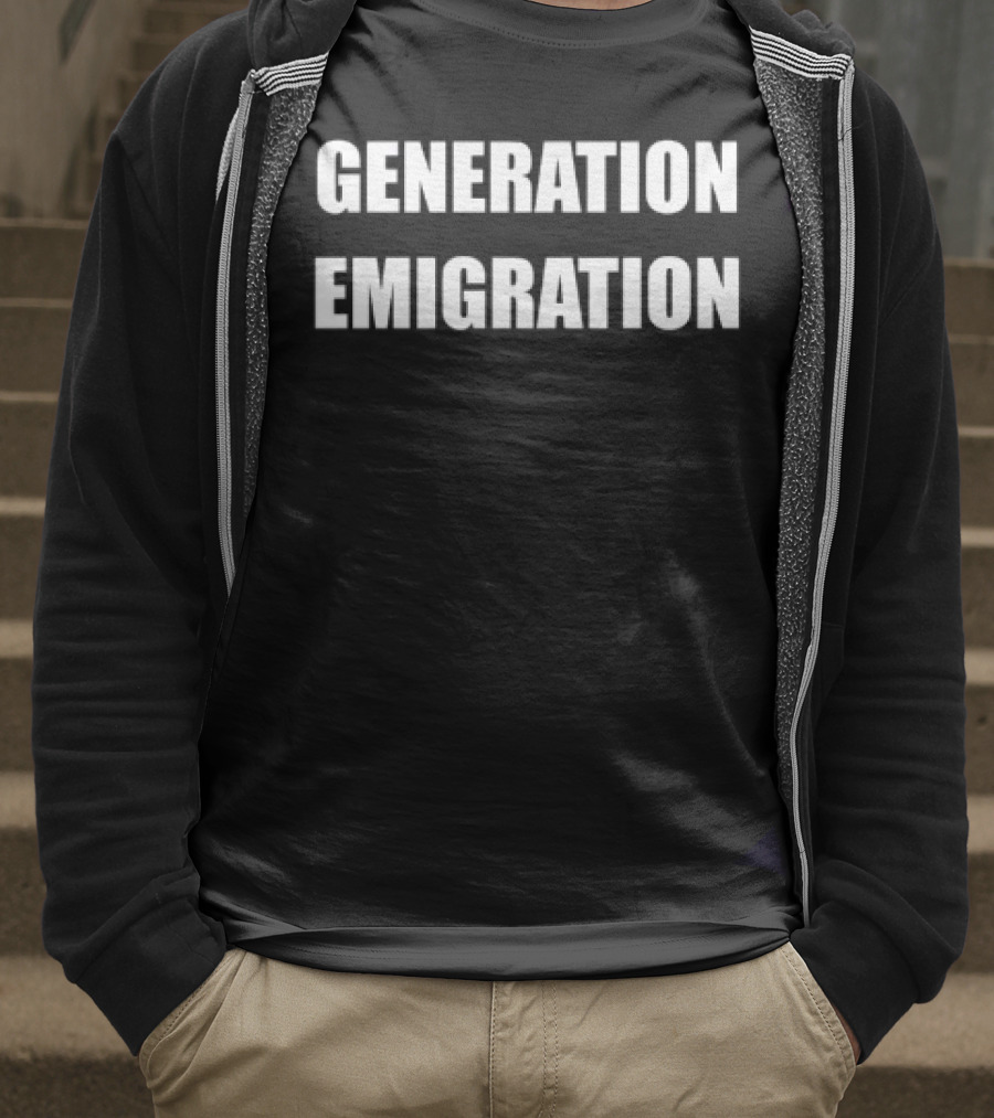 Generation Emigration Eva Vlaardingerbroek T-Shirt