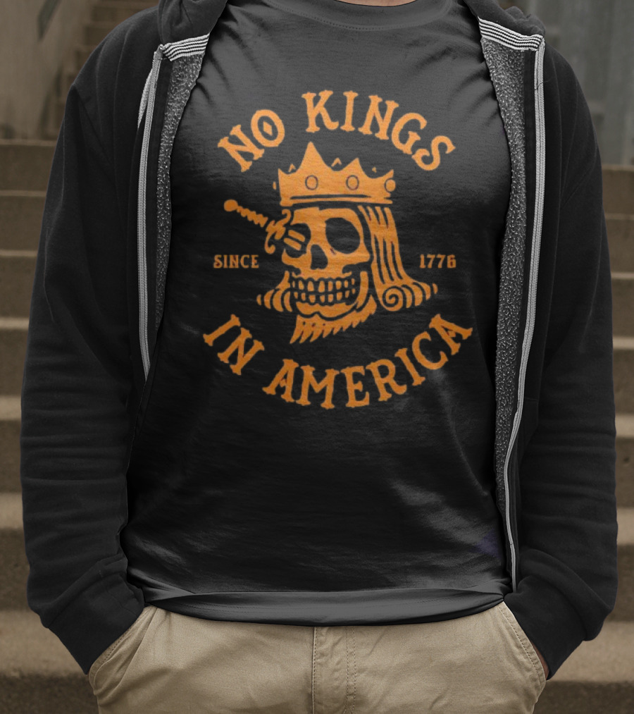 No Kings In America Since 1776 Skull Halloween T-Shirt