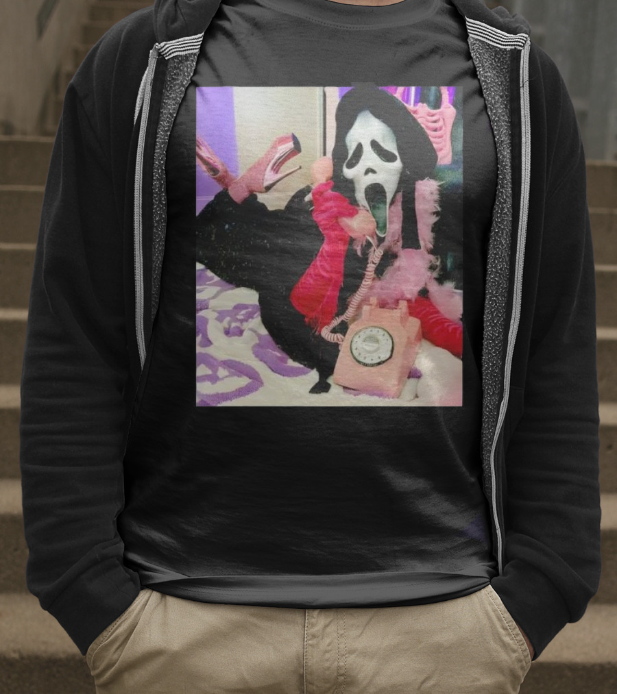 Scream Ghostface Halloween Pink Vintage Telephone Retro Style T-Shirt