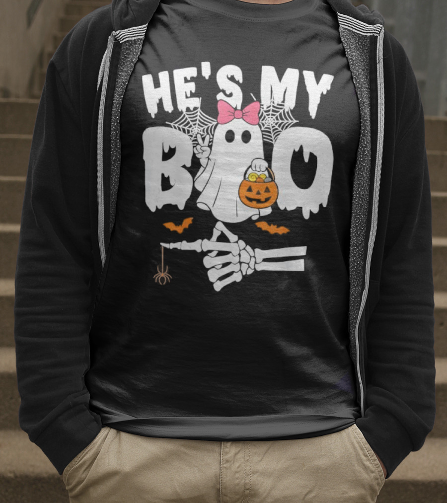 He’s My Boo Pink Bow Ghost With Pumpkin Candy Basket And Skeleton Hand Halloween T-Shirt