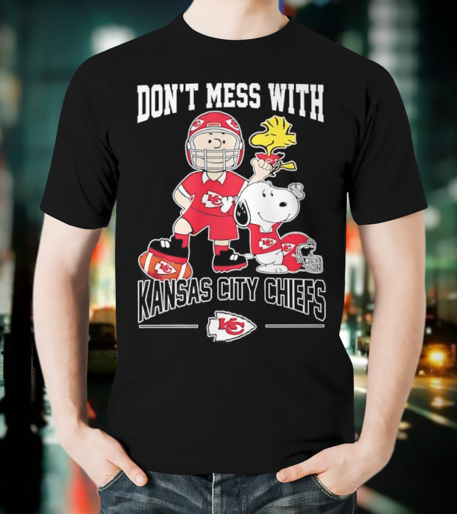 Don’t Mess With Kansas City Chiefs And Peanuts Characters Collaboration T-Shirt