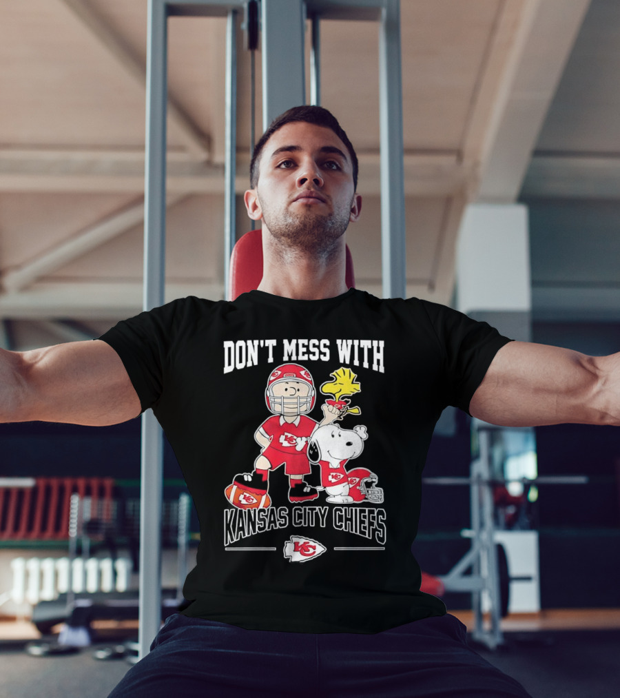 Don’t Mess With Kansas City Chiefs And Peanuts Characters Collaboration T-Shirt