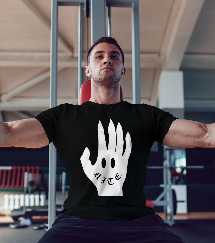 Kite Smile Hand By Stefan Fält T-Shirt