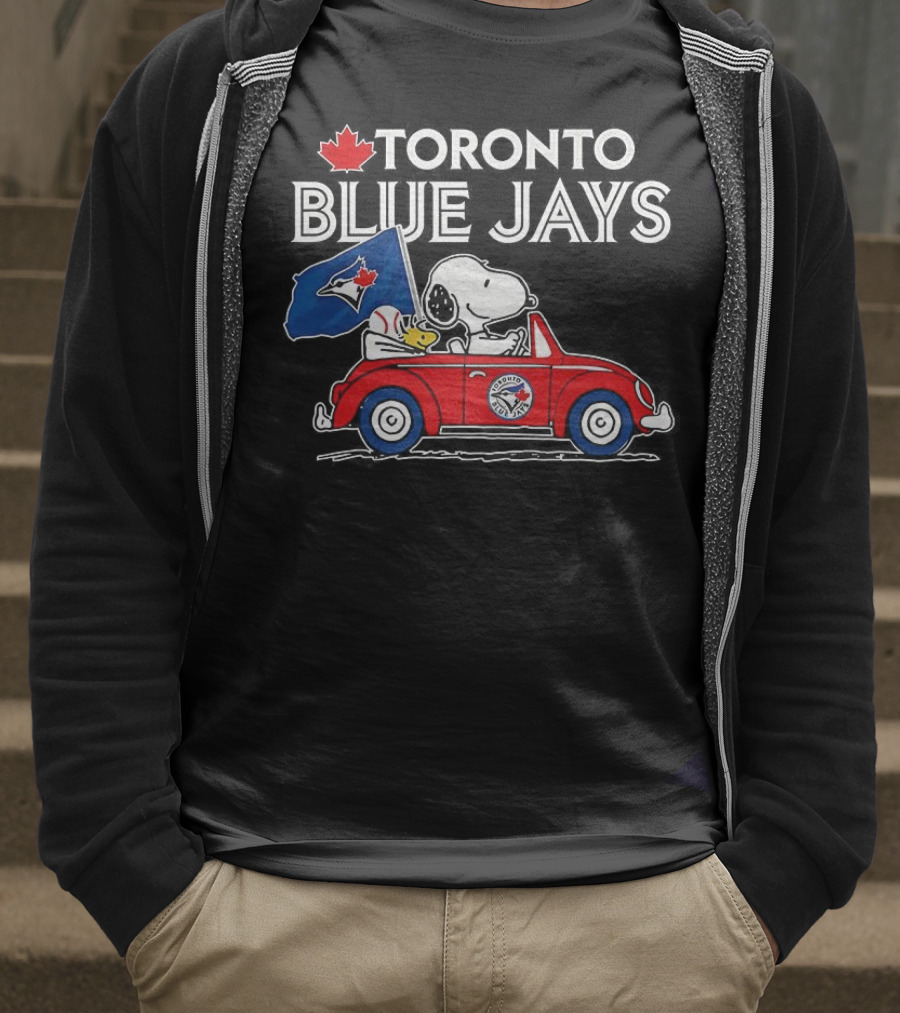 Toronto Blue Jays Snoopy Woodstock Volkswagen Beetle Fan Celebration T-Shirt