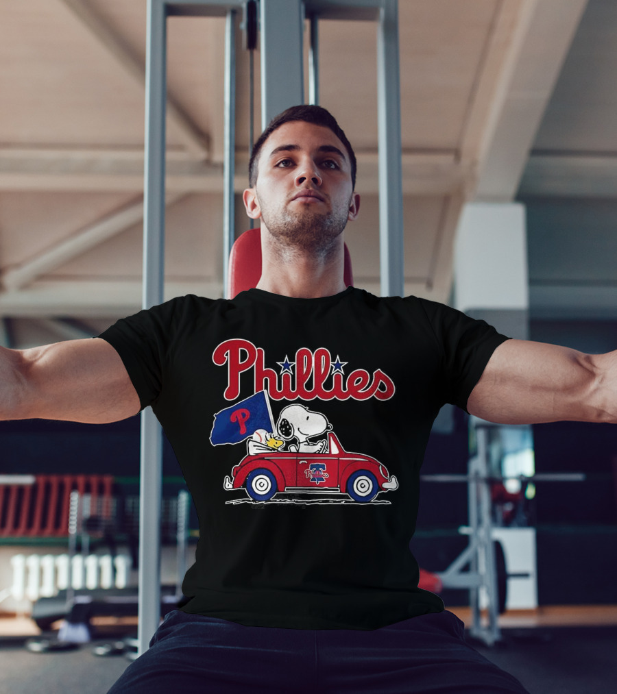 Snoopy Woodstock Philadelphia Phillies Car Baseball Flag T-Shirt