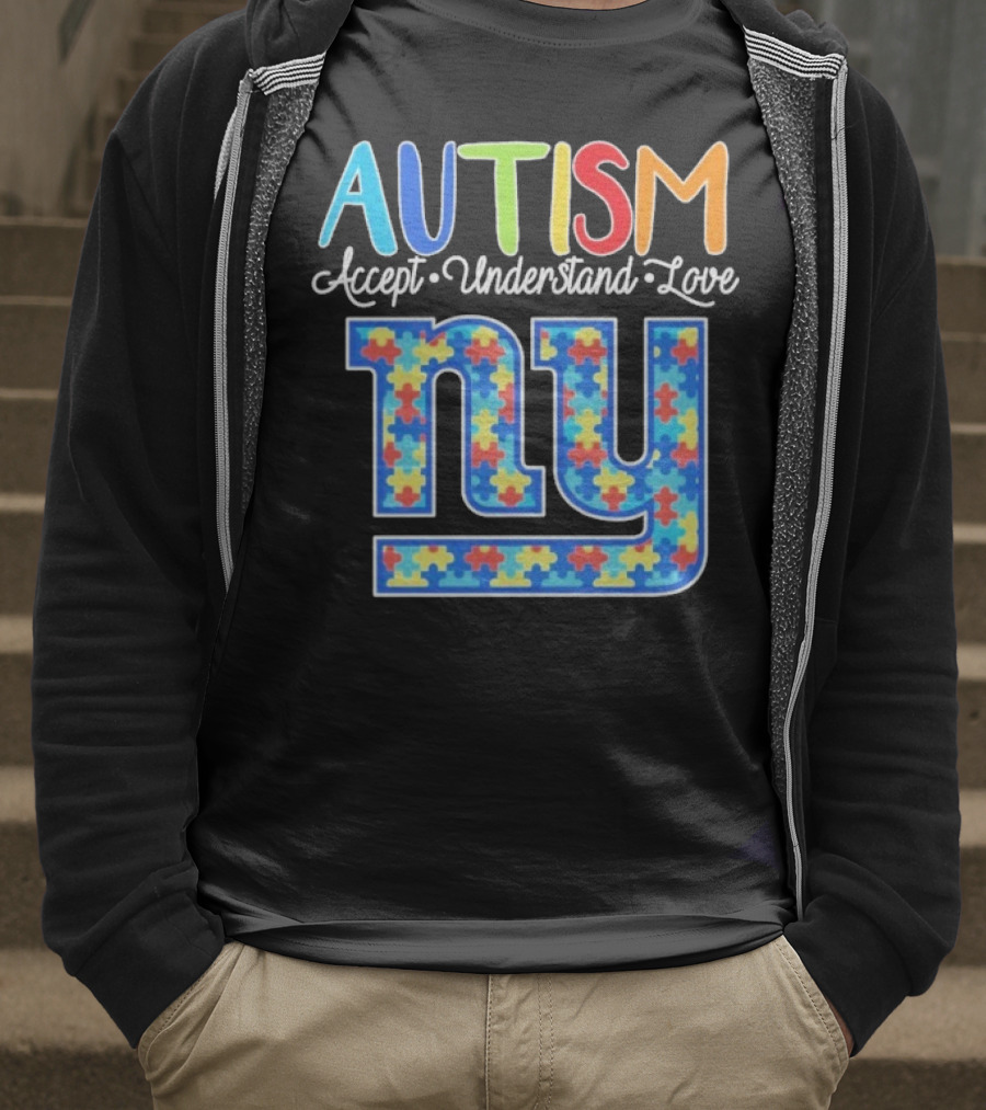 Autism Accept Understand Love NY Giants Puzzle Piece Pattern T-Shirt