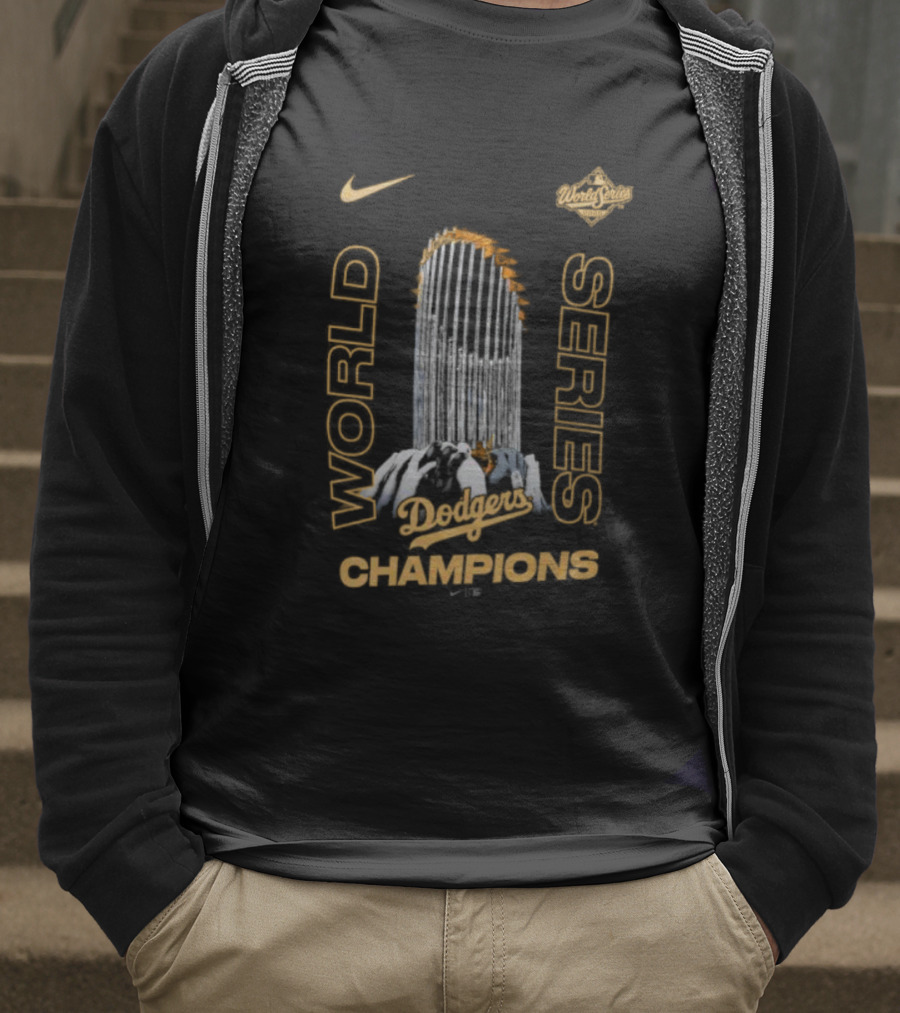 Los Angeles Dodgers Nike 2025 World Series Champions Raise The Trophy T-Shirt