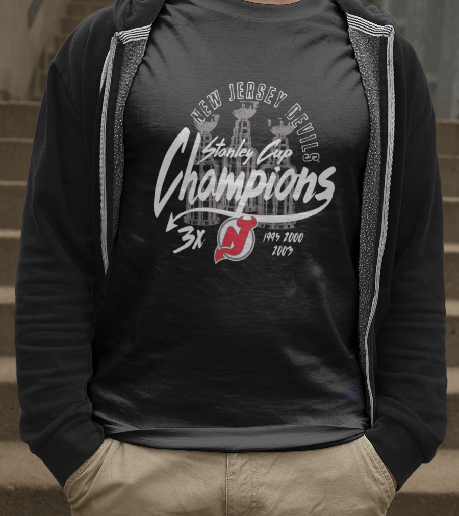 New Jersey Devils 3x Stanley Cup Champions 1995 2000 2003 T-Shirt