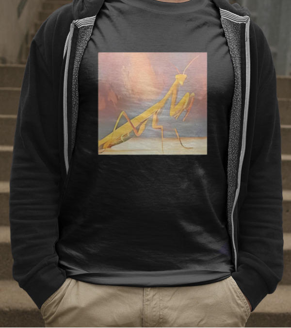 The Praying Mantis Abstract Pastel Insect T-Shirt