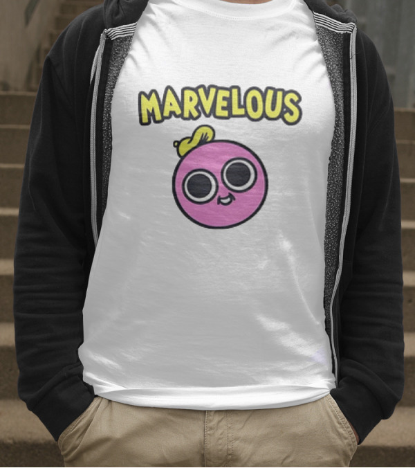 MARVELOUS Cute Pink Smiley Face With Large Eyes And Yellow Hair T-Shirt