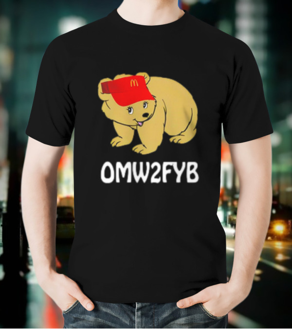 OMW2FYB Bear In Fast Food Cap T-Shirt