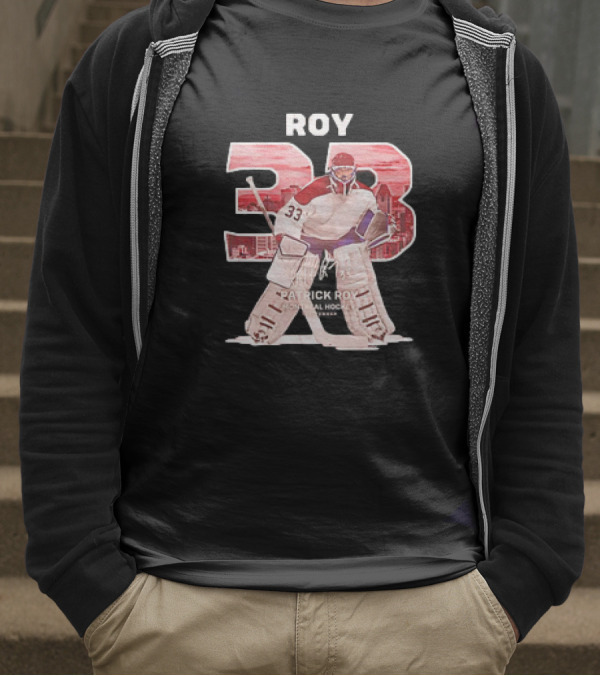 Patrick Roy 33 Montreal Hockey NHL Throwback Vintage Signature T-Shirt