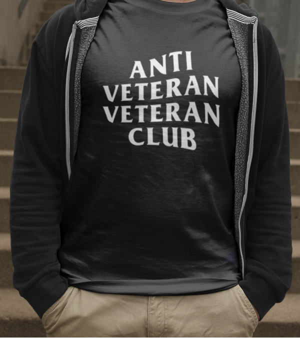 ANTI VETERAN VETERAN CLUB VINTAGE STYLE WHITE TEXT T-Shirt