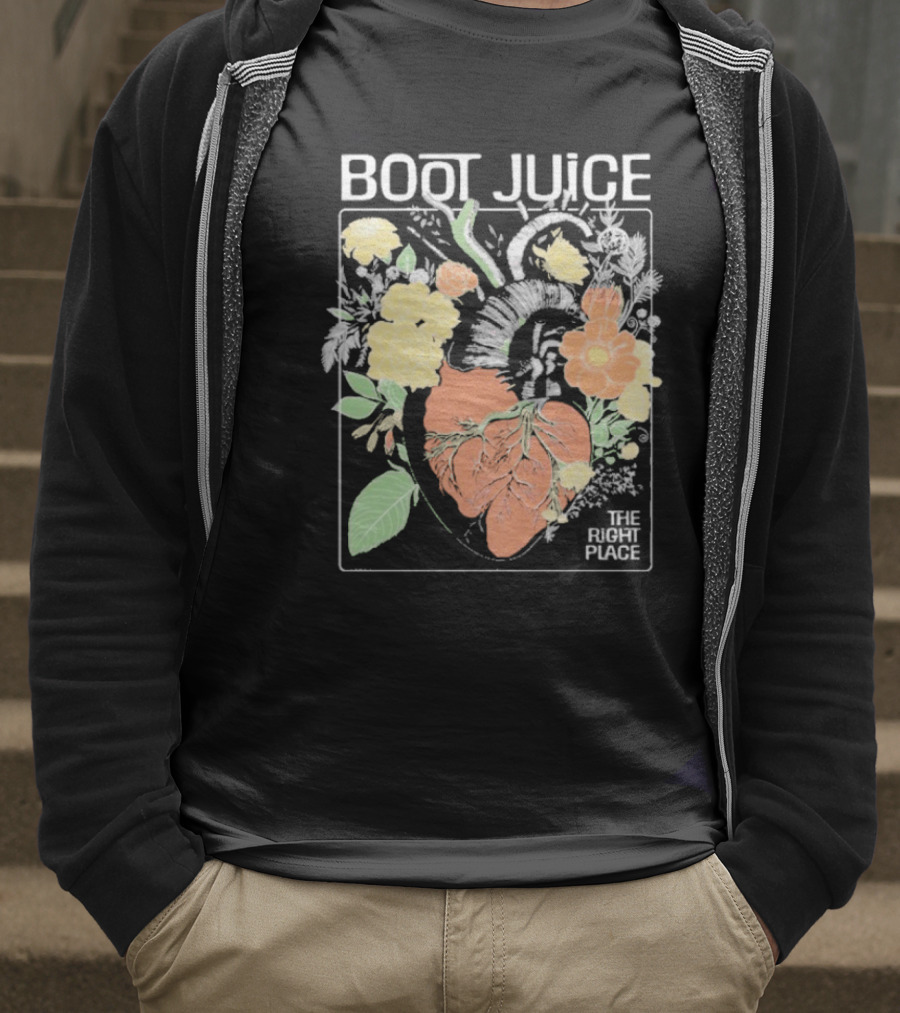 Boot Juice The Right Place Floral Heart Botanical Vintage Style T-Shirt