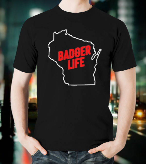 America's Dairyland Wisconsin Badger Life Map Design T-Shirt