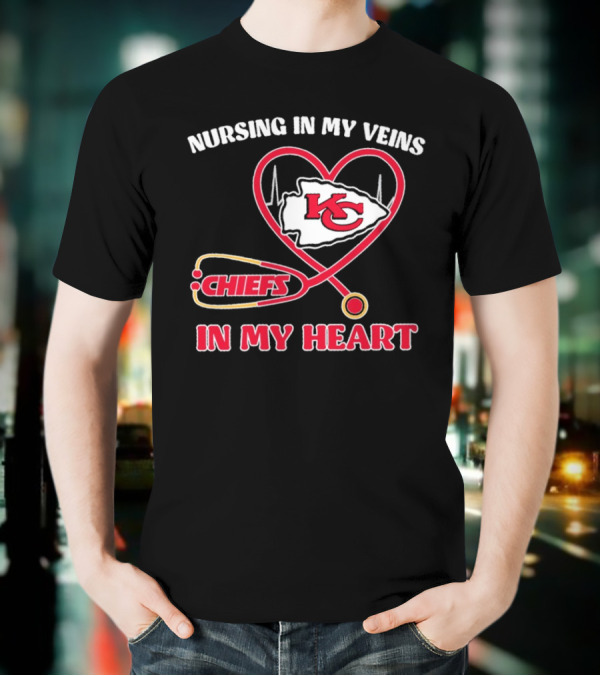 Nursing In My Veins Chiefs In My Heart KC Logo Heartbeat Stethoscope T-Shirt