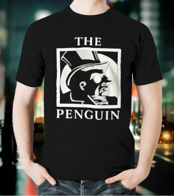 Batman Returns The Penguin Villain Silhouette Art T-Shirt