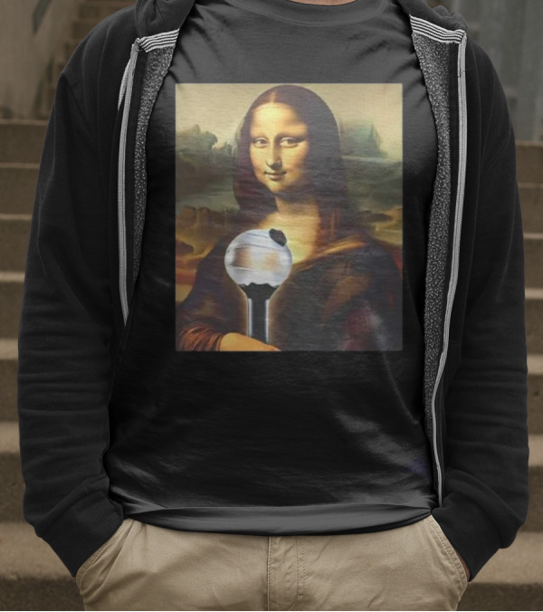 BTS J-hope Mona Lisa Holding ARMY Bomb T-Shirt