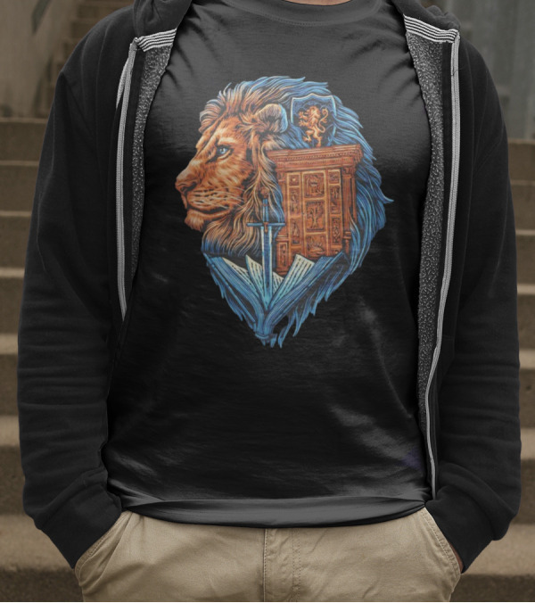 C.S. Lewis’ The Chronicles Of Narnia The Lion The Witch And The Wardrobe Love And Fantasy T-Shirt