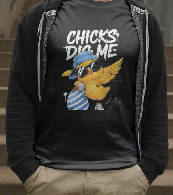Chicks Dig Me Egg Cool Easter Day T-Shirt
