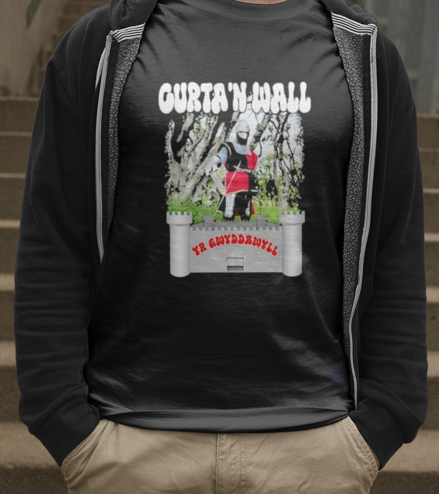 Curta’n Wall Yr Gwyddbwyll Grime Stone Records T-Shirt