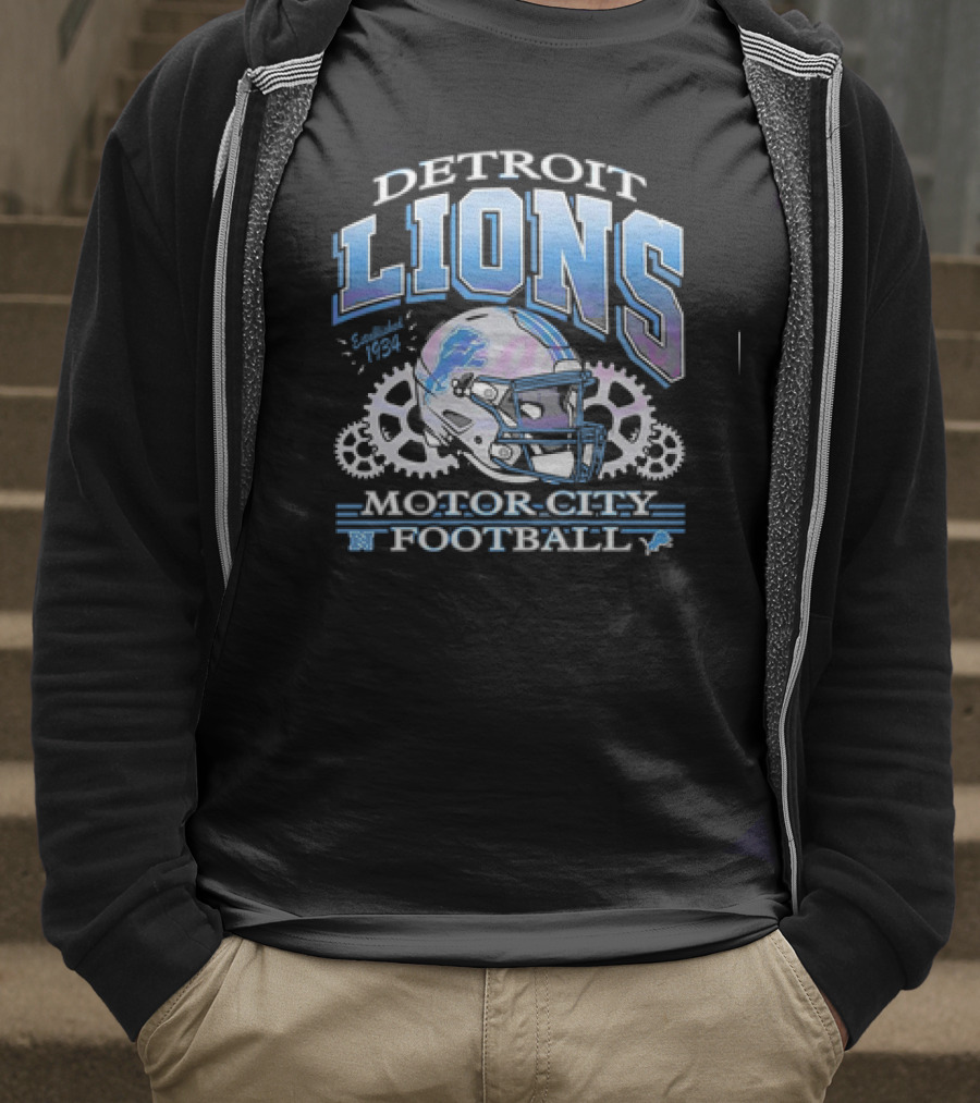 Detroit Lions Motor City Football Helmet Vintage Logo T-Shirt